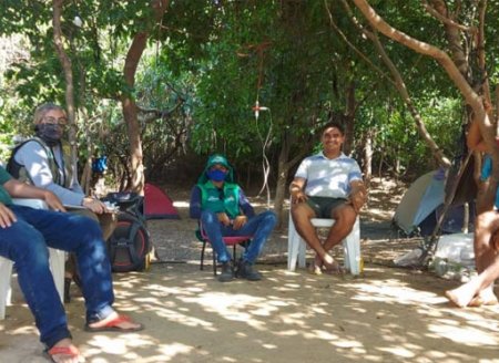 ​Ação conjunta em Araguacema leva termo de compromisso ambiental aos acampamentos particulares