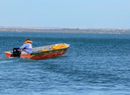 ​Corpo de Bombeiro alerta usuários para fortes ventos e marolas no Lago de Palmas