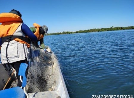 ​Em dois dias, operação Malha Fina apreende mais de 10 mil metros de rede e duas toneladas de pescado