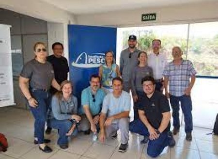 Instituto de Pesca recebe visita de pesquisadores da Itaipu Binacional