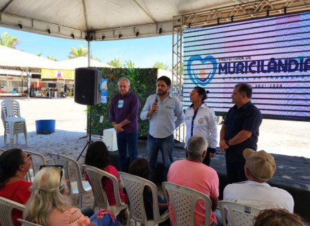 ​Ruraltins entrega licença ambiental ao produtor na Expomurici e participou com vitrines de aquaponia, apicultura, expositores da agricultura familiar e palestras.